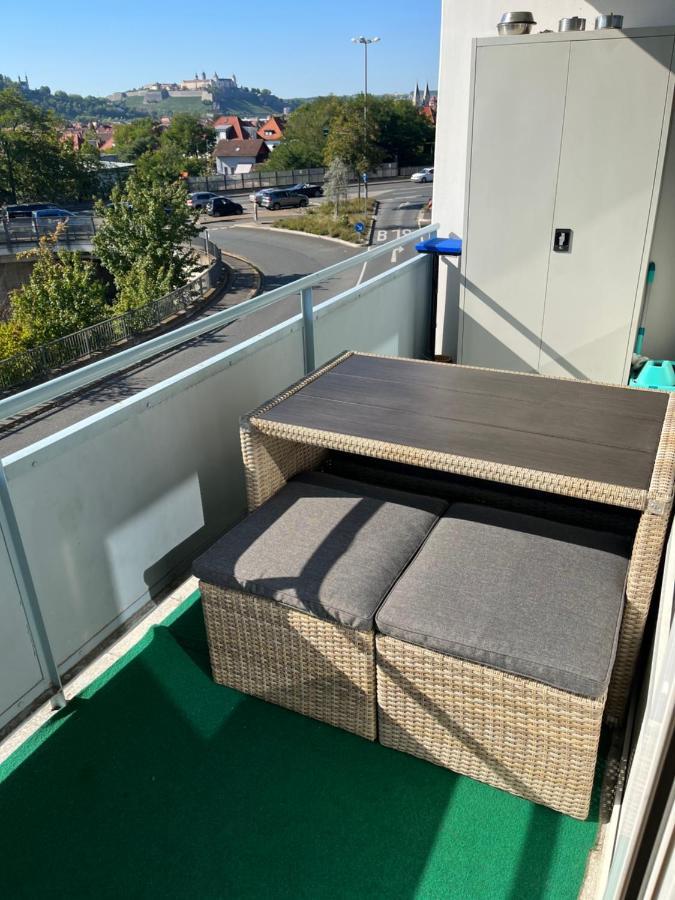 Schoenes Apartment Mit Festungsblick - Free Parking - Würzburg Eksteriør billede